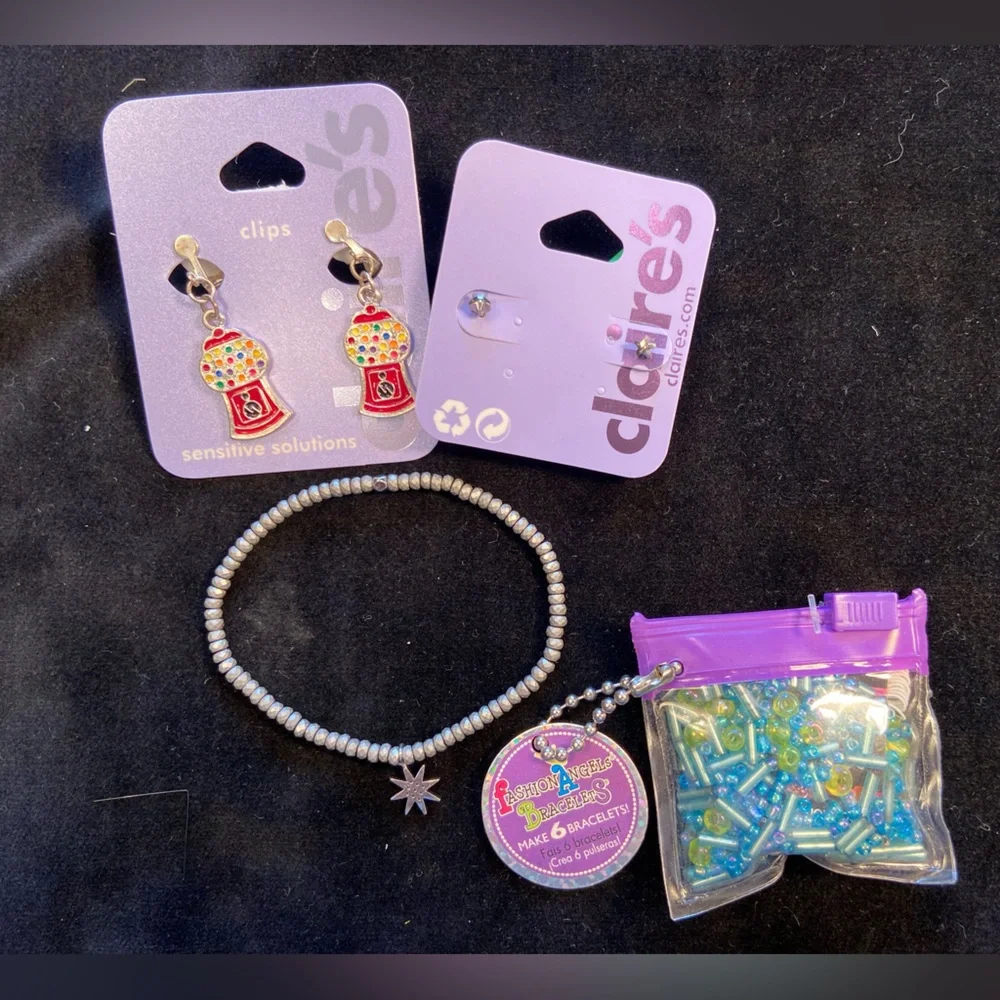 Claires Jewelry Gum-ball drops & Stud Stars,‎ Silver Bracelet,Make a bracelet.